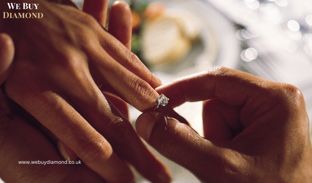 The Benefits of Choosing Second Hand Engagement Rings Over New Ones