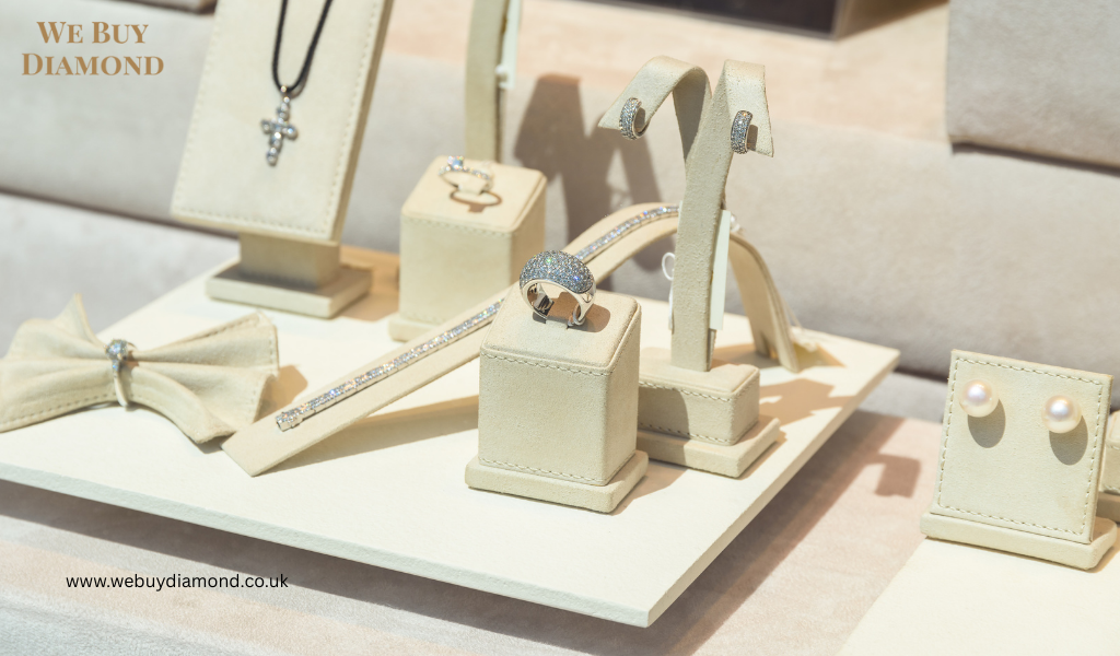 Top 5 Things to Know Before You Sell Designer Jewellery Online in the UK